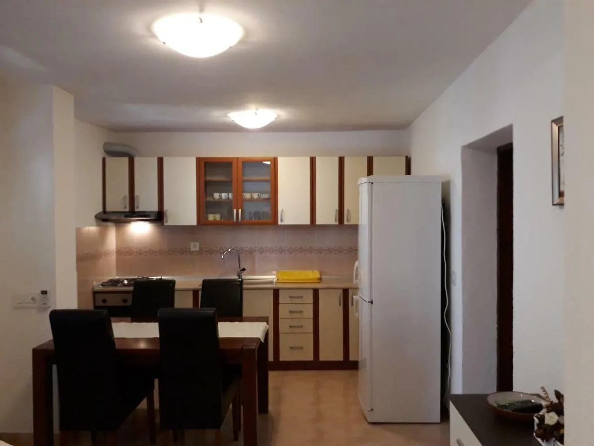 Apartments Jelicic Biograd Na Moru