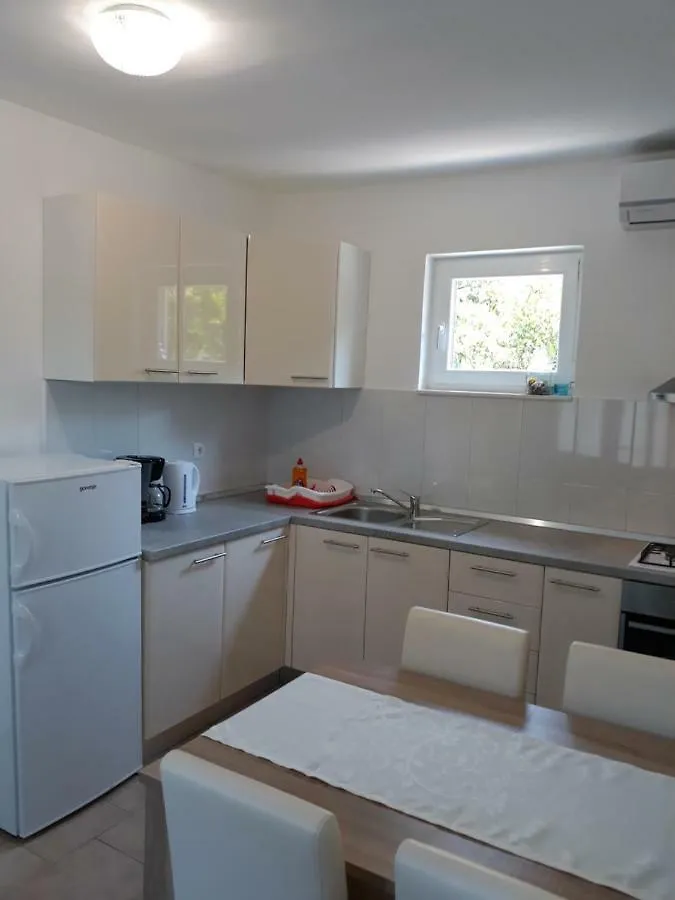 Apartments Jelicic Biograd Na Moru