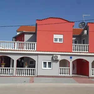 Apartmán Megi, Biograd Na Moru